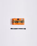 Oranje wegwerpcamera met 'Jägermeister'-branding op een witte achtergrond