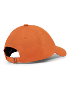 Oranje Jägermeister Racing-pet van opzij.