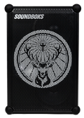 Zwarte Soundboks-speaker met Jägermeister-merklogo