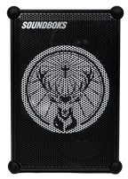 Zwarte Soundboks-speaker met Jägermeister-merklogo